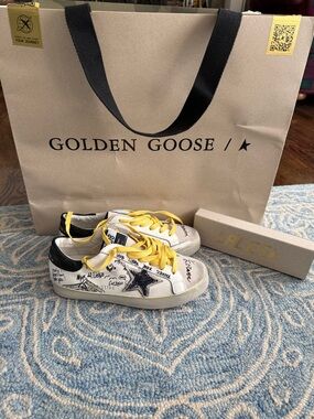 Golden Goose sneakers s 35